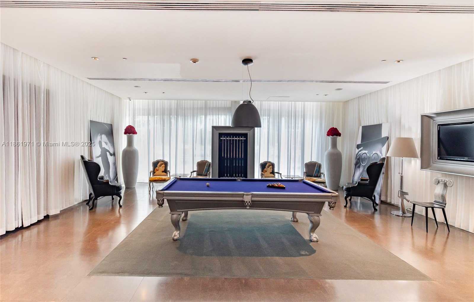 Small Image of 495 BRICKELL AVE #4104, Miami Number 25
