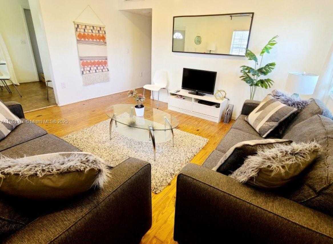 Small Image of 233 80TH ST #2, Miami Beach Number 2