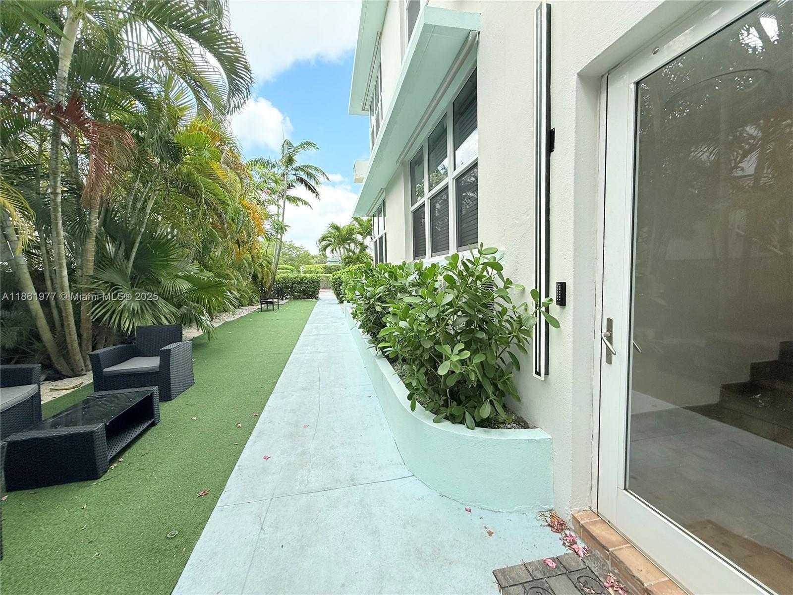 Small Image of 315 WEST 28TH ST #3, Miami Beach Number 12
