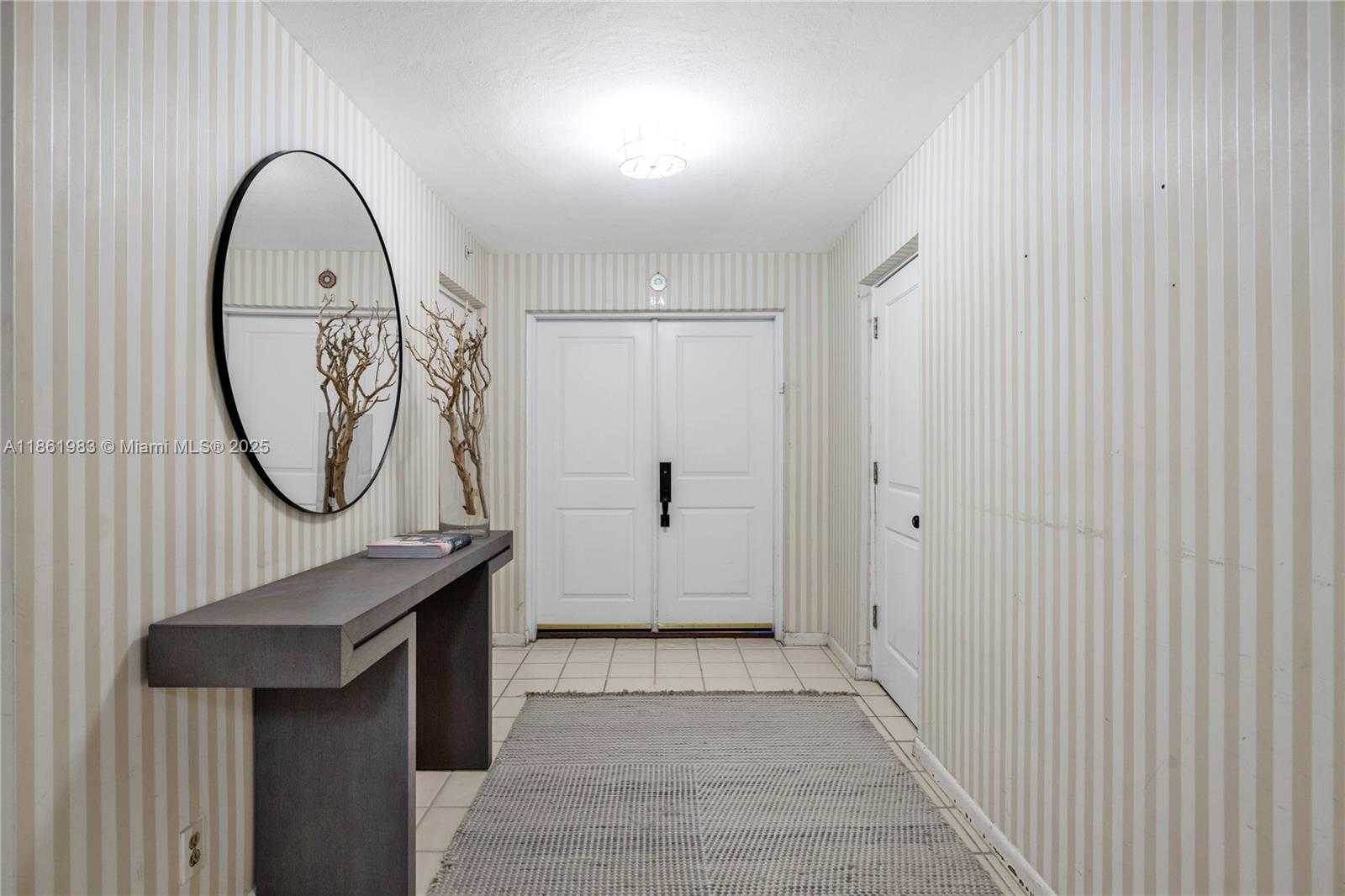 Small Image of 615 EAST OCEAN DR #6A, Key Biscayne Number 3