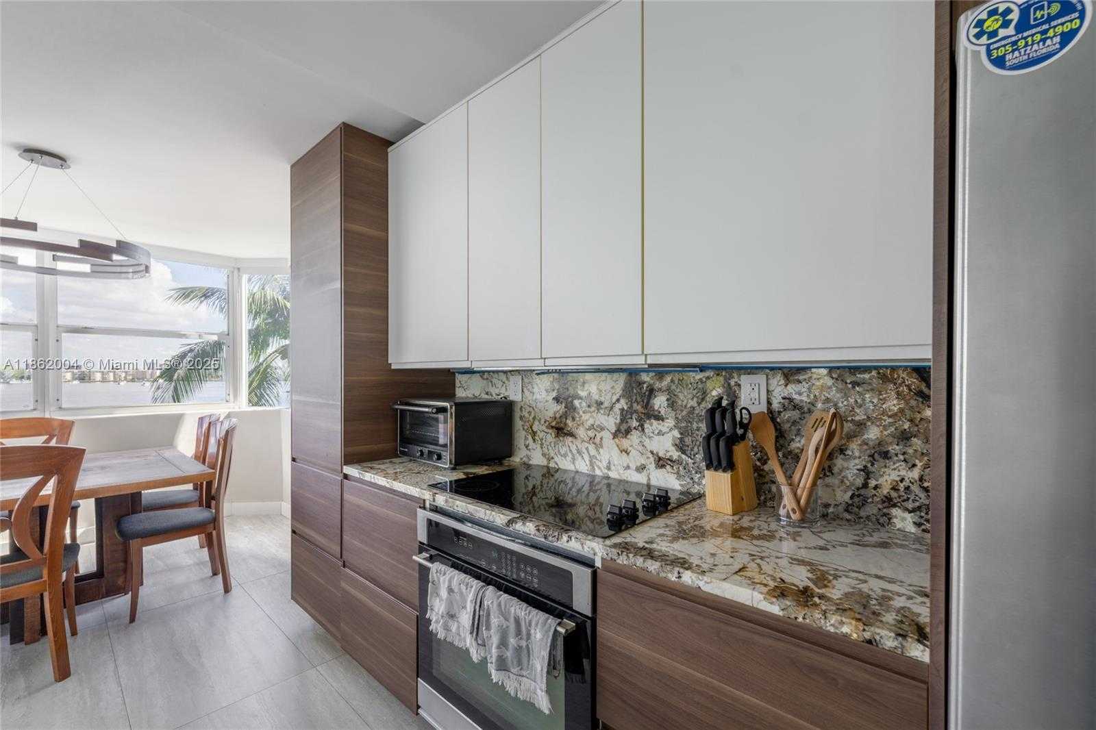 Small Image of 16546 NORTH EAST 26TH AVE #4F, North Miami Beach Number 10