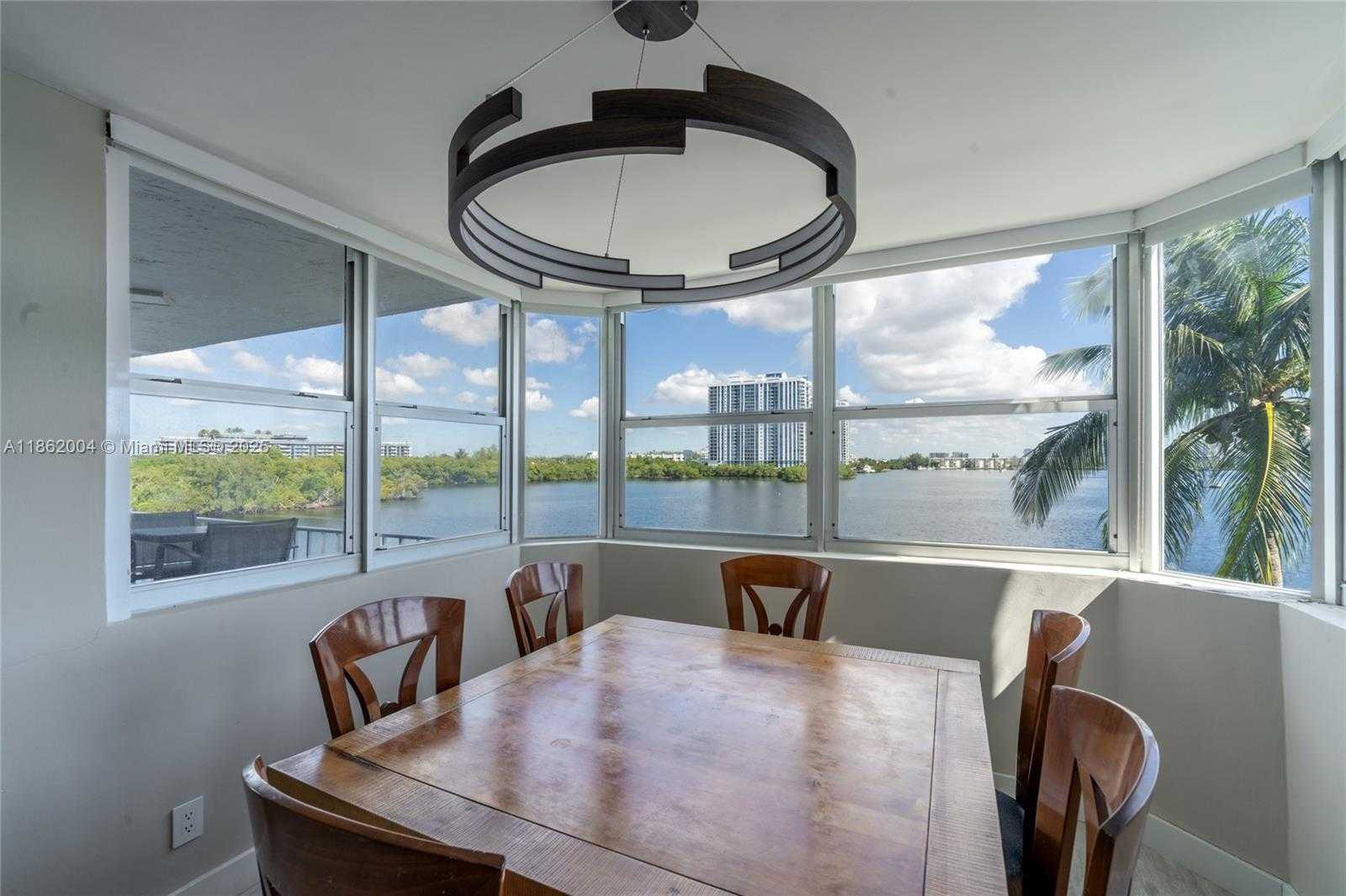 Small Image of 16546 NORTH EAST 26TH AVE #4F, North Miami Beach Number 12