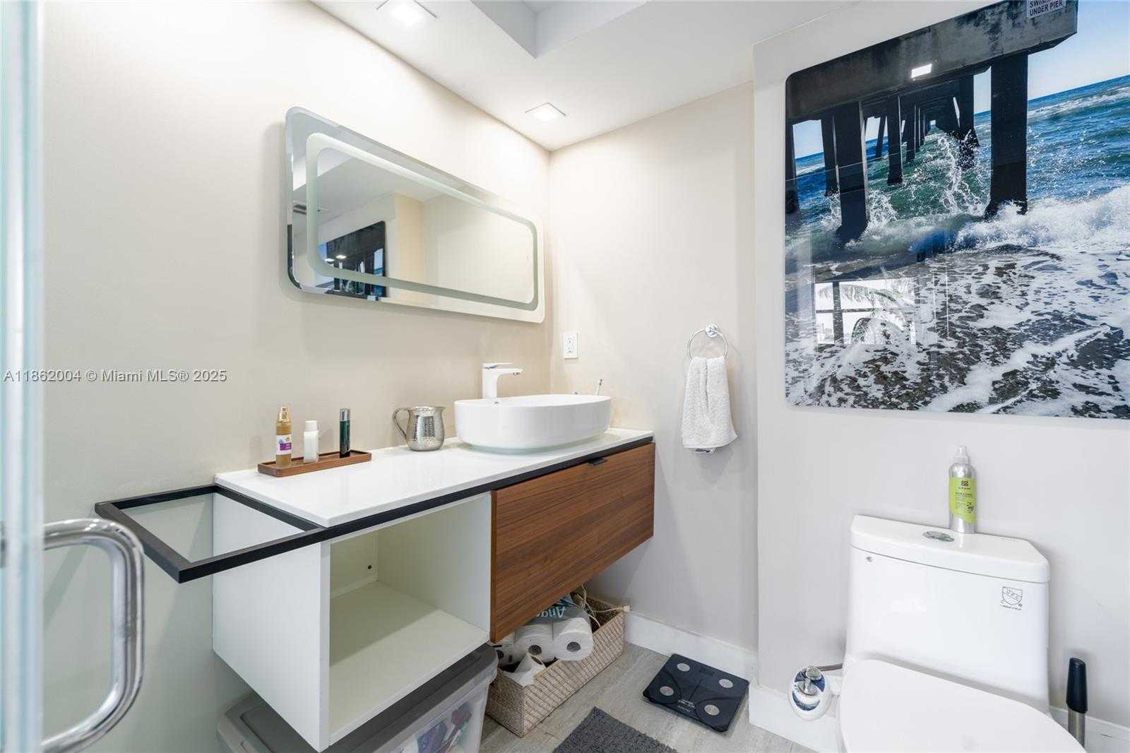 Small Image of 16546 NORTH EAST 26TH AVE #4F, North Miami Beach Number 18