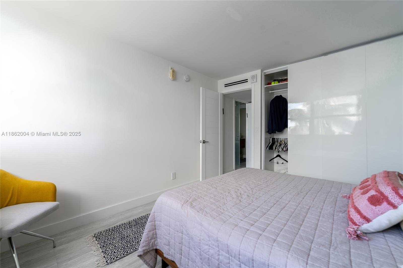 Small Image of 16546 NORTH EAST 26TH AVE #4F, North Miami Beach Number 20