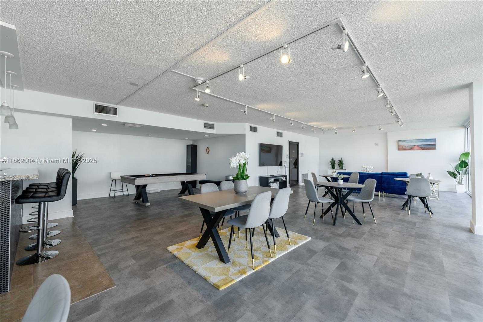 Small Image of 16546 NORTH EAST 26TH AVE #4F, North Miami Beach Number 32