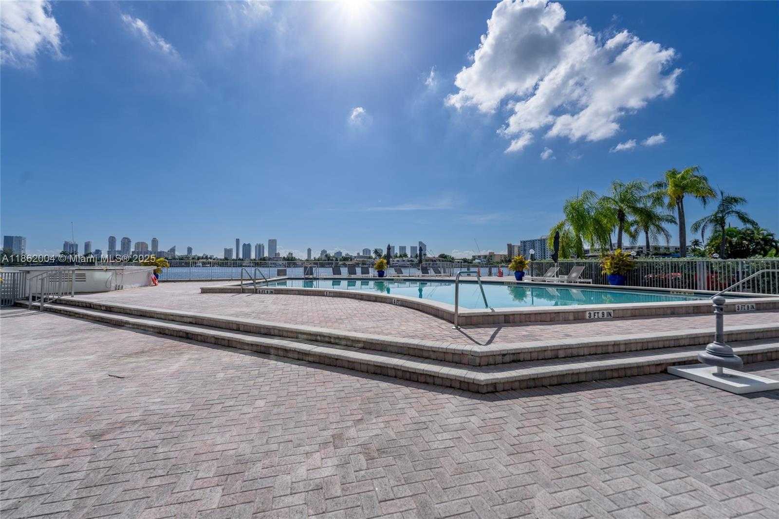 Small Image of 16546 NORTH EAST 26TH AVE #4F, North Miami Beach Number 40