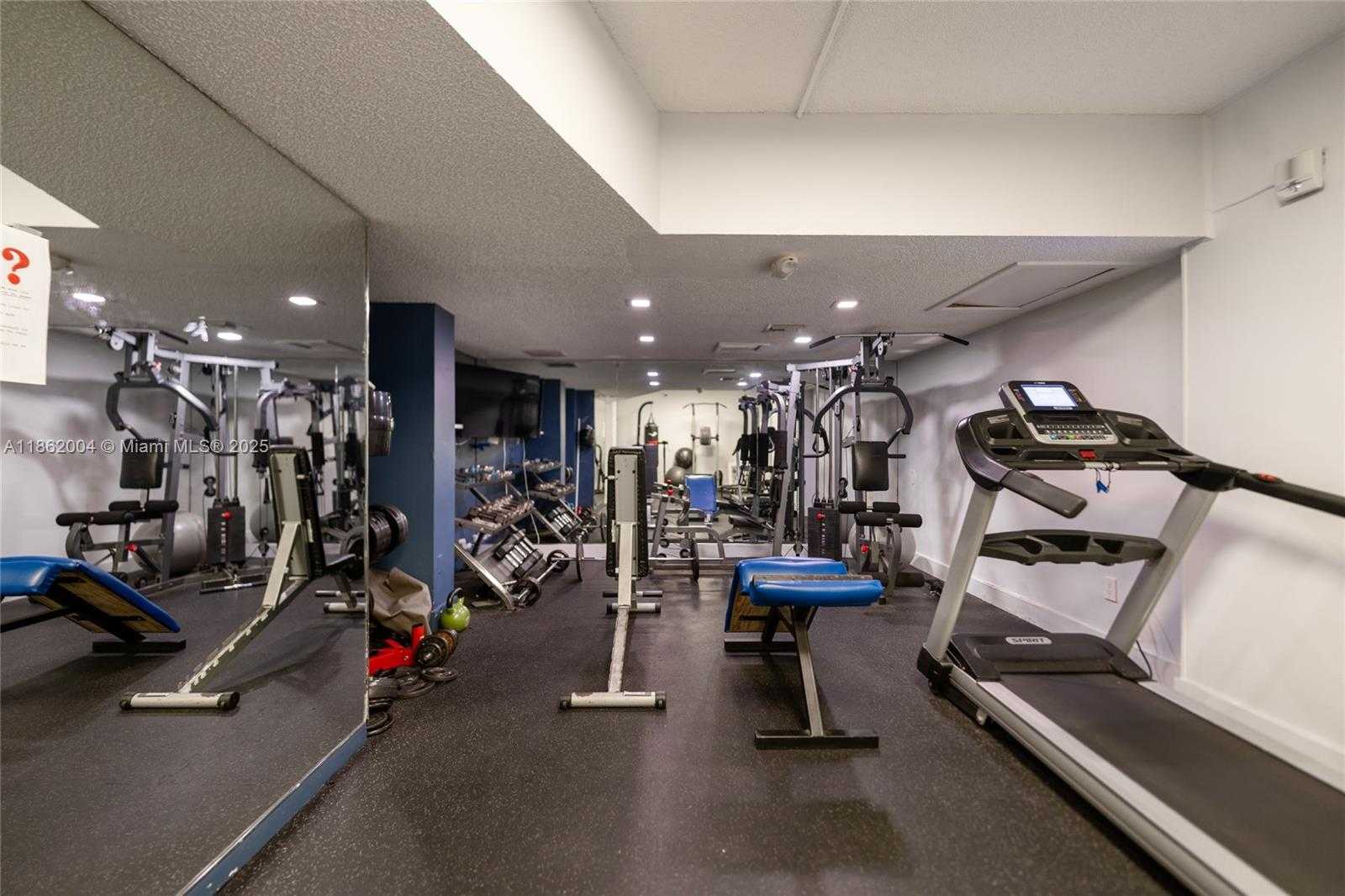 Small Image of 16546 NORTH EAST 26TH AVE #4F, North Miami Beach Number 45