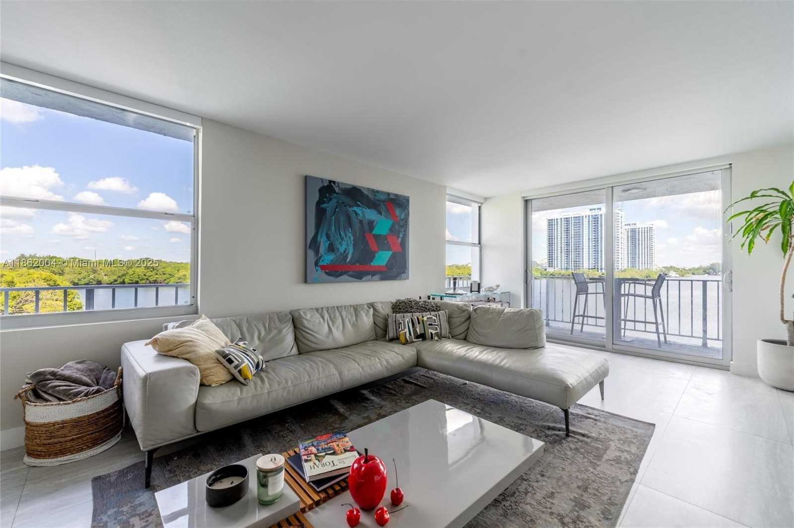 Small Image of 16546 NORTH EAST 26TH AVE #4F, North Miami Beach Number 6