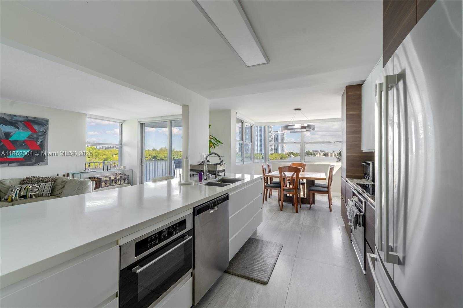 Small Image of 16546 NORTH EAST 26TH AVE #4F, North Miami Beach Number 8
