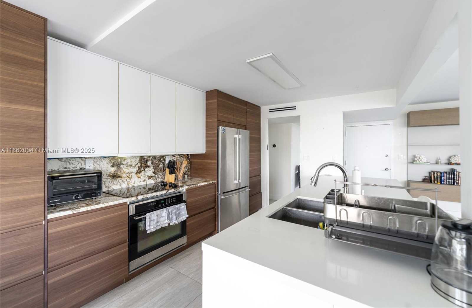 Small Image of 16546 NORTH EAST 26TH AVE #4F, North Miami Beach Number 9