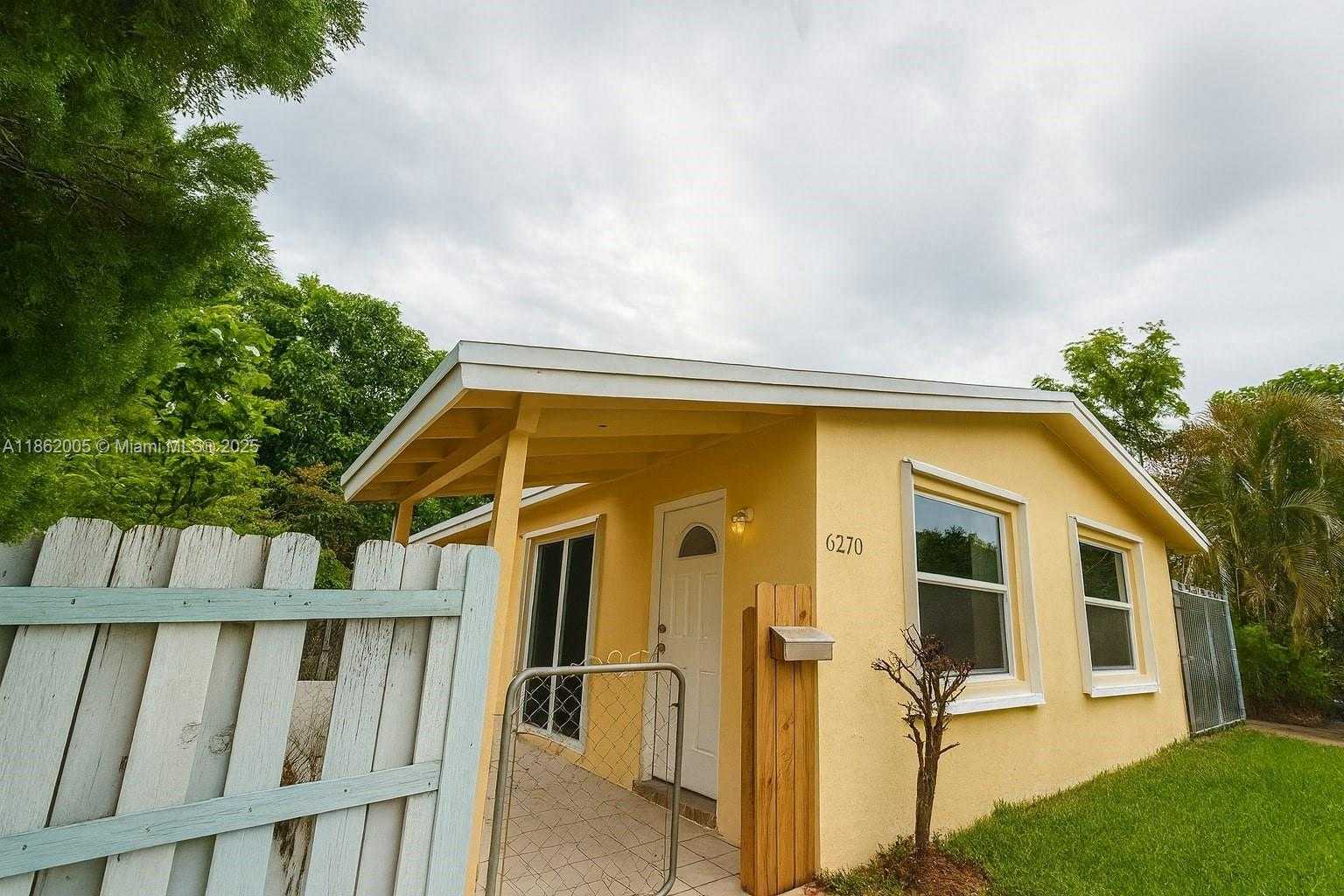 Small Image of 6270 NORTH WEST 14TH COURT, Sunrise Number 13