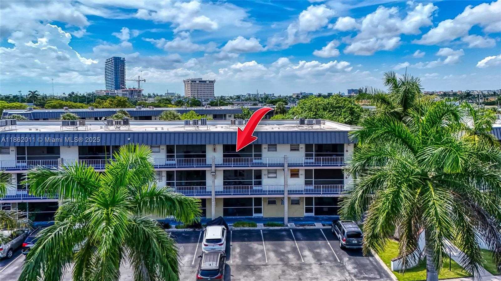 Small Image of 300 LAYNE BLVD #302, Hallandale Beach Number 45
