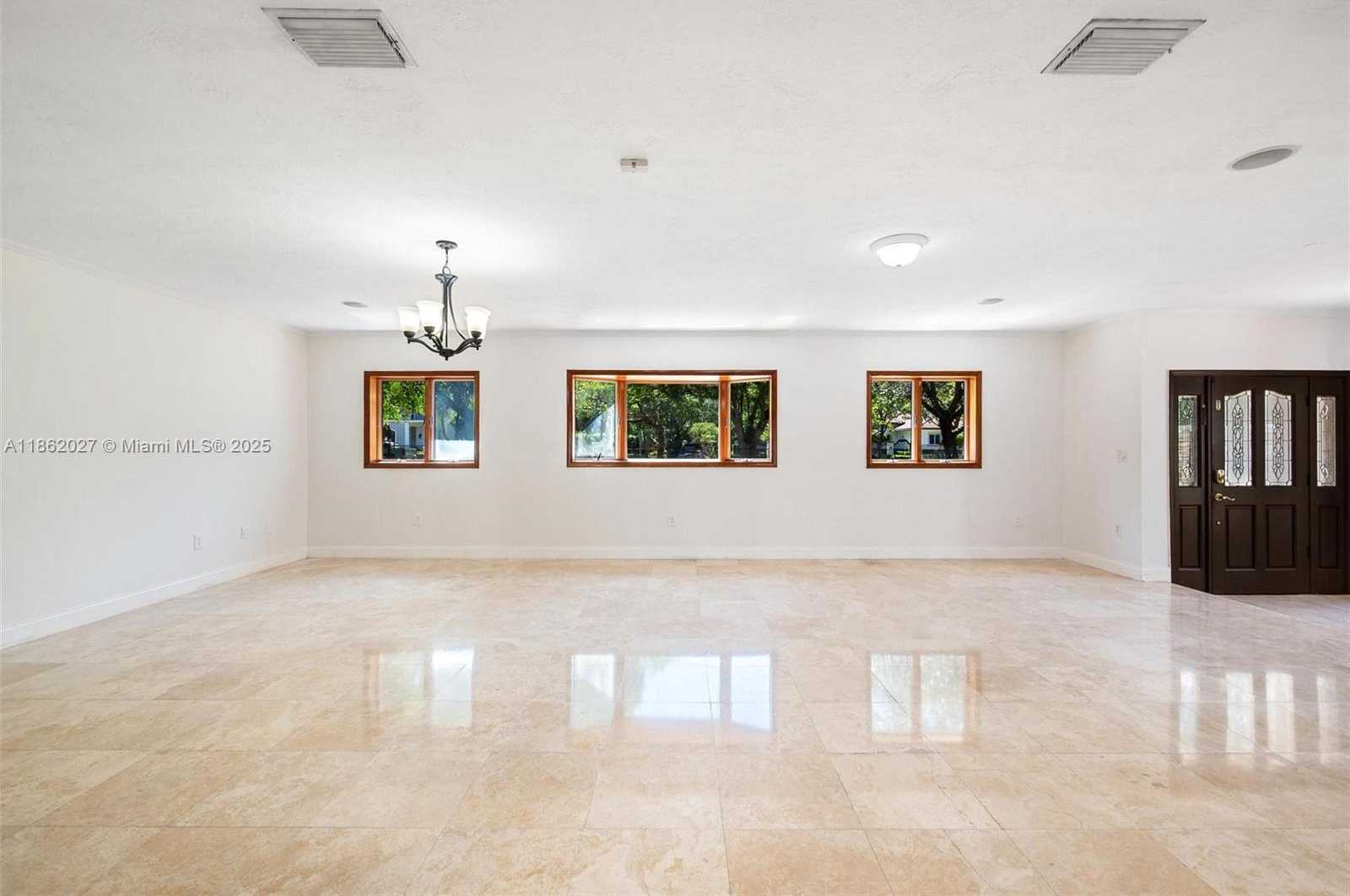 Small Image of 11301 SOUTH WEST 91ST AVE, Miami Number 10