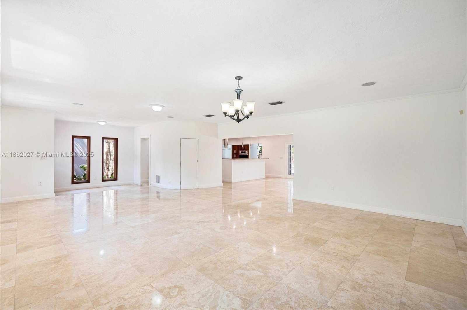 Small Image of 11301 SOUTH WEST 91ST AVE, Miami Number 20