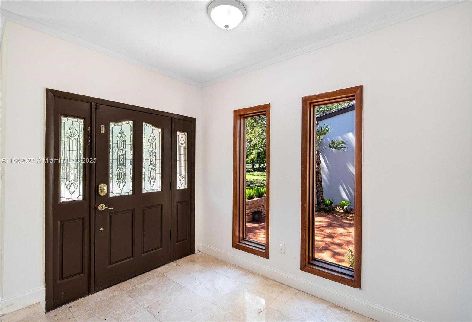 Small Image of 11301 SOUTH WEST 91ST AVE, Miami Number 3