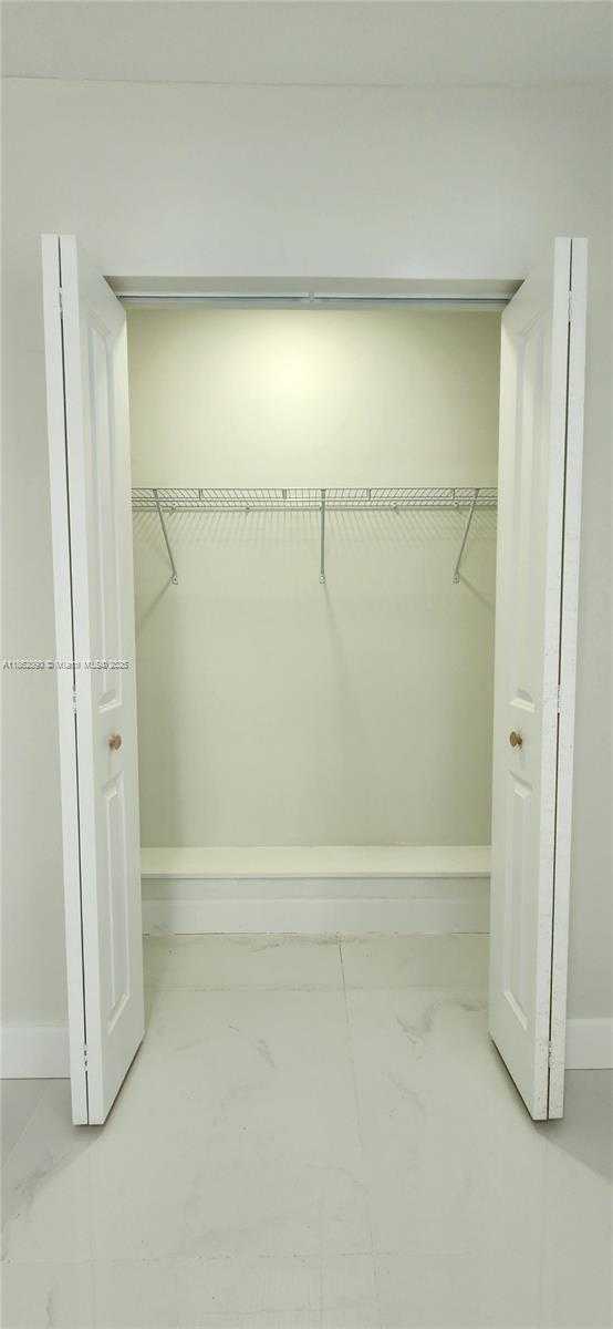 Small Image of 830 NORTH EAST 143RD ST, North Miami Number 15
