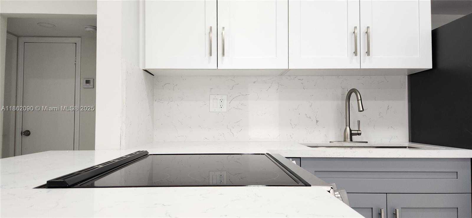 Small Image of 830 NORTH EAST 143RD ST, North Miami Number 9