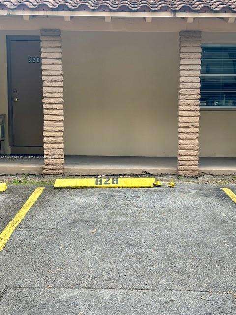 Small Image of 828 SALZEDO ST #828, Coral Gables Number 2