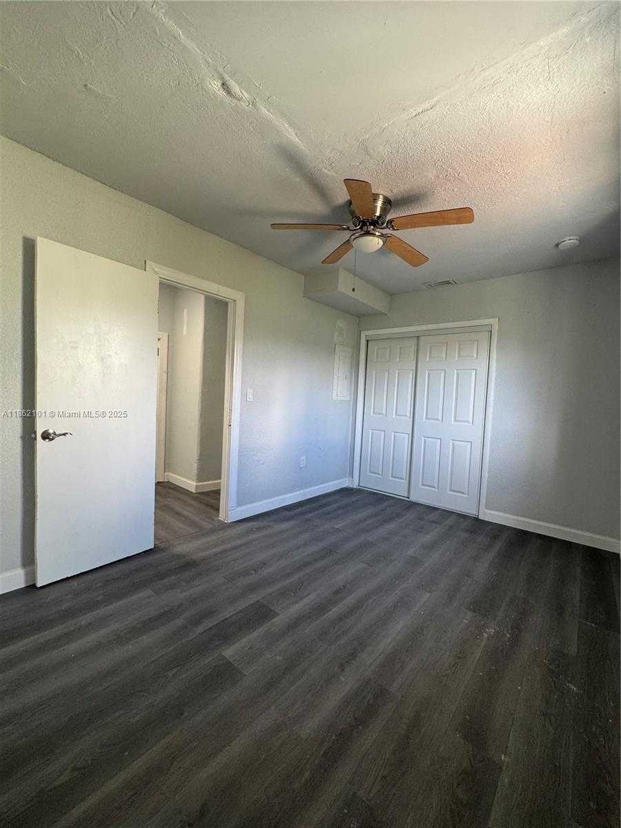 Small Image of 7802 NORTH WEST 8TH AVE #1, Miami Number 22