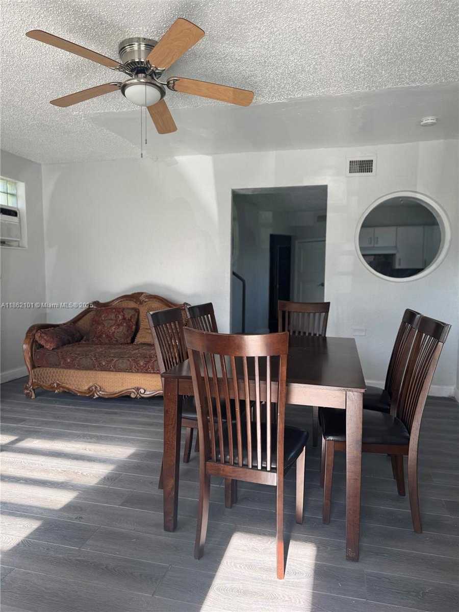 Small Image of 7802 NORTH WEST 8TH AVE #1, Miami Number 3
