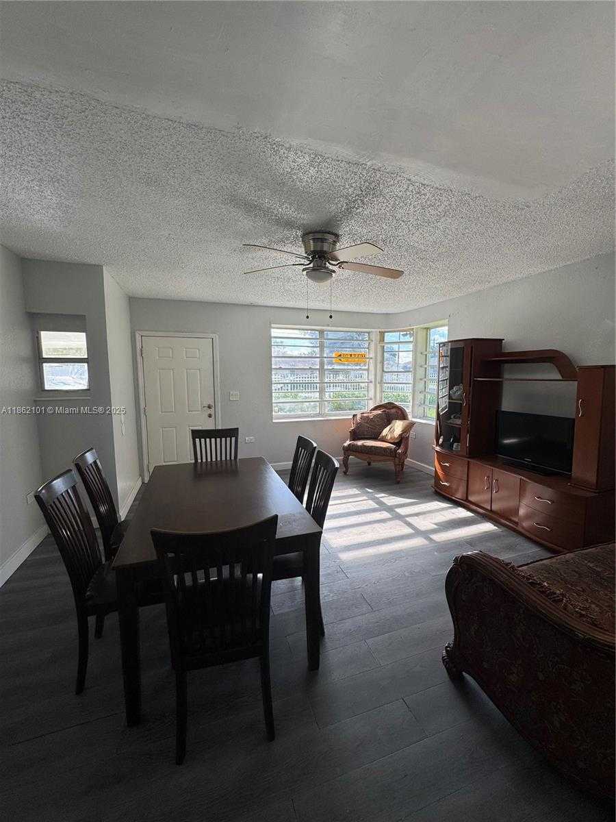 Small Image of 7802 NORTH WEST 8TH AVE #1, Miami Number 4