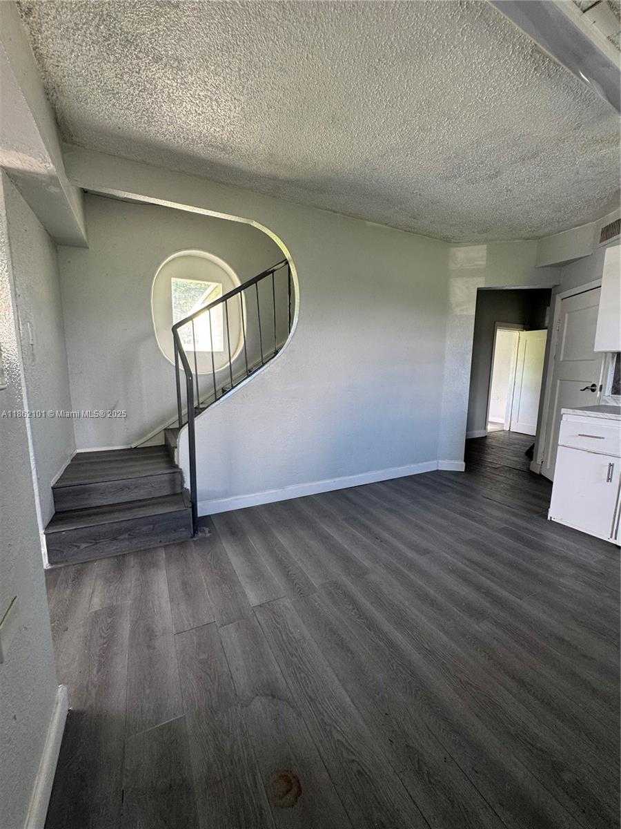 Small Image of 7802 NORTH WEST 8TH AVE #1, Miami Number 9
