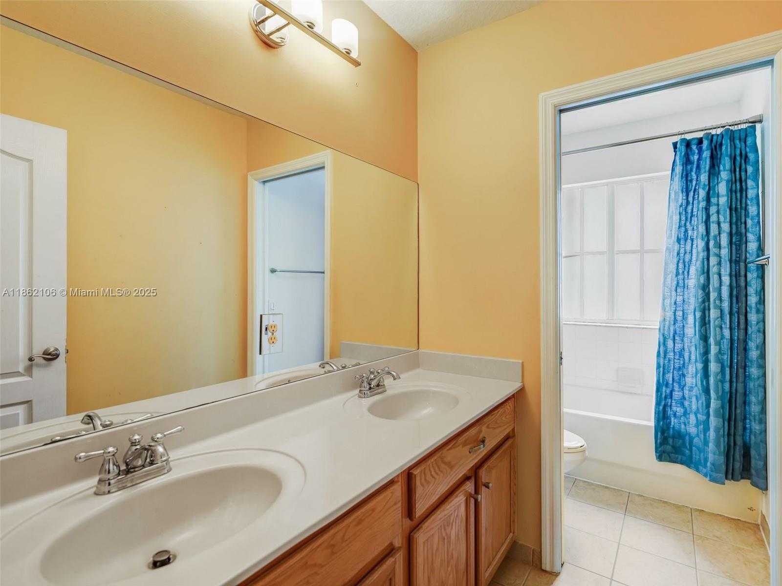 Small Image of 14028 SOUTH WEST 274TH TER, Homestead Number 12