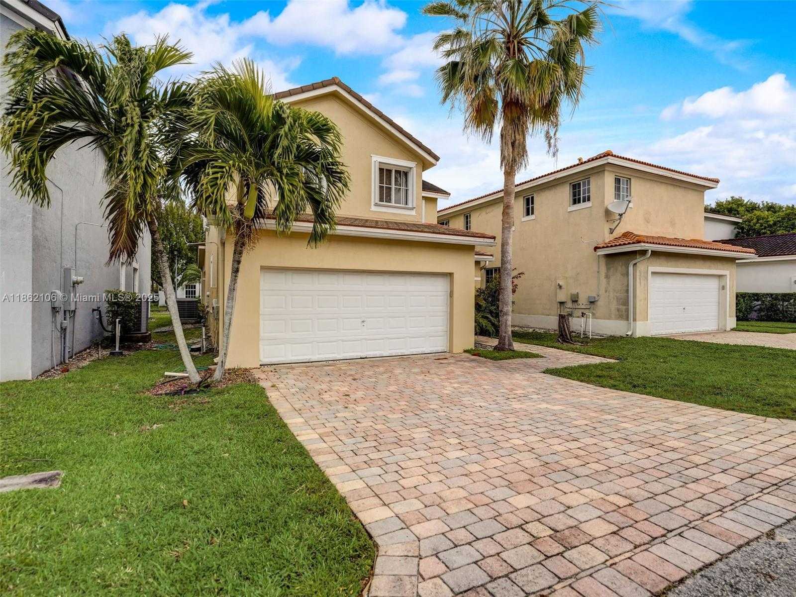 Small Image of 14028 SOUTH WEST 274TH TER, Homestead Number 17
