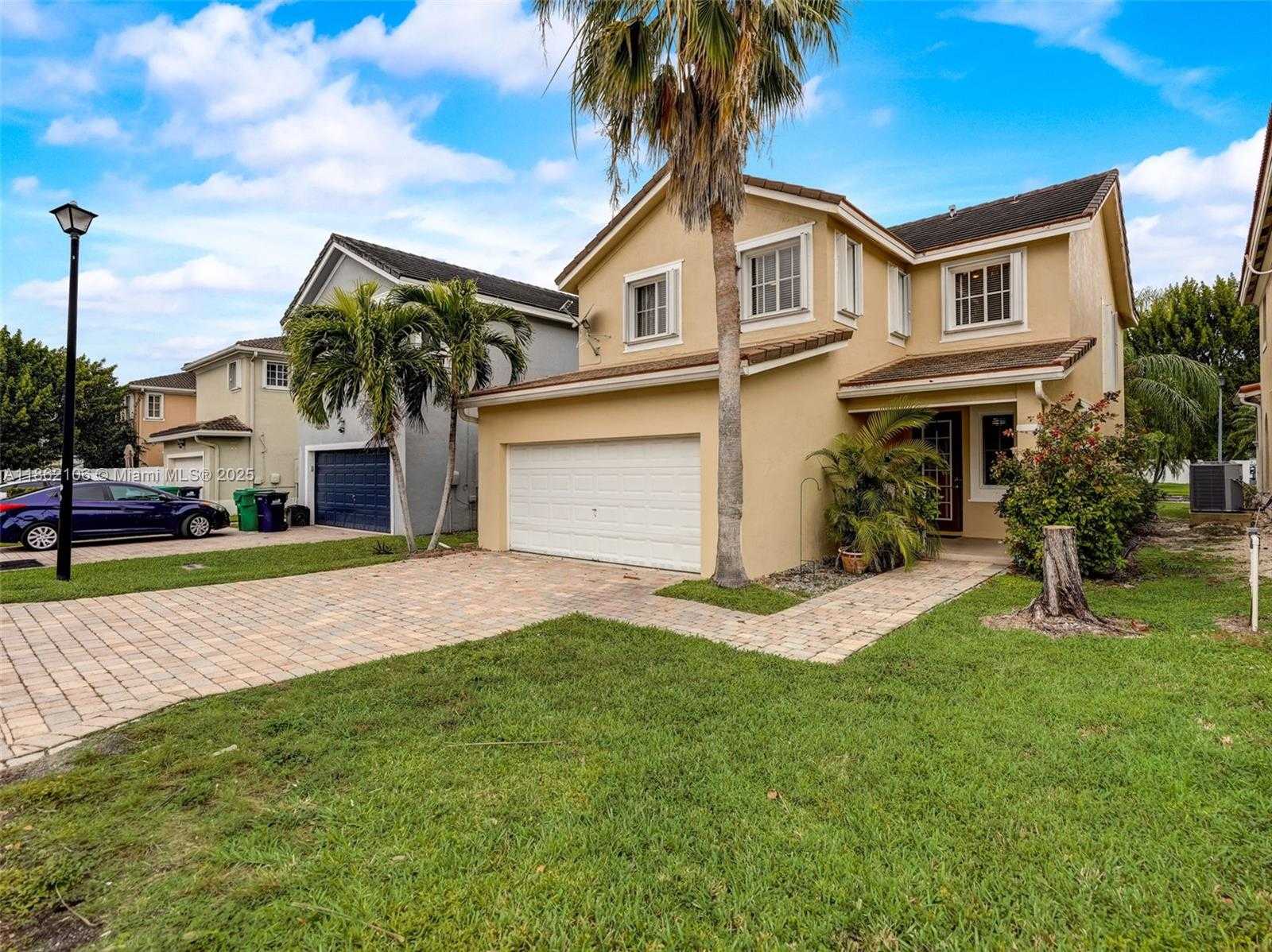 Small Image of 14028 SOUTH WEST 274TH TER, Homestead Number 19