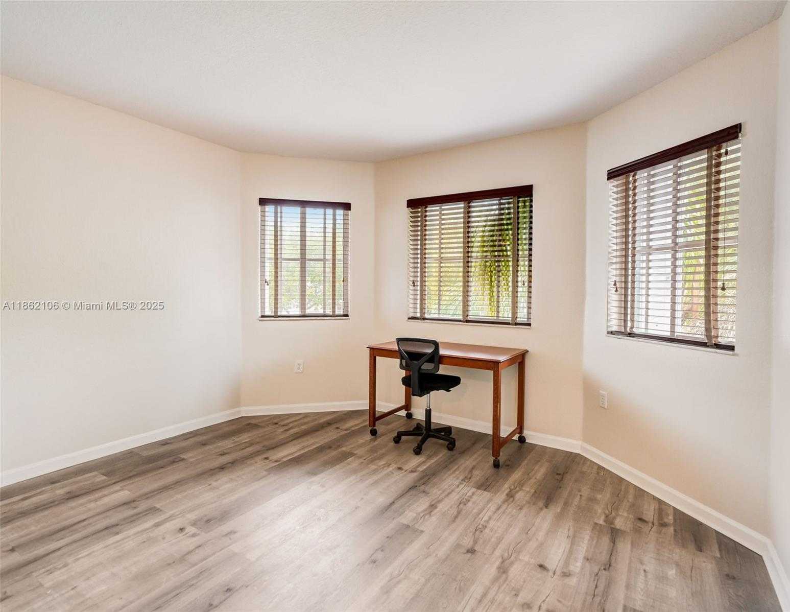 Small Image of 14028 SOUTH WEST 274TH TER, Homestead Number 40