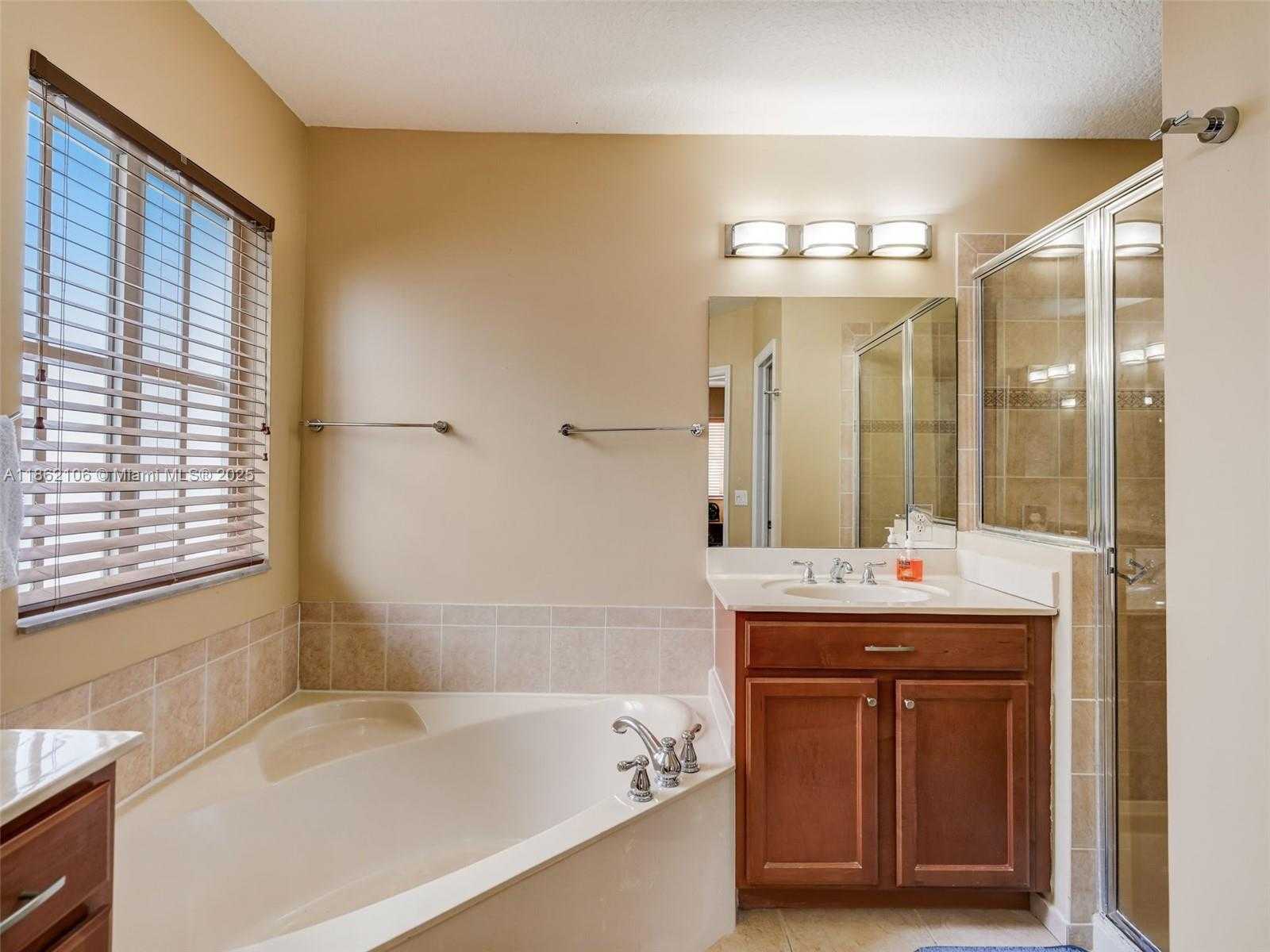 Small Image of 14028 SOUTH WEST 274TH TER, Homestead Number 53