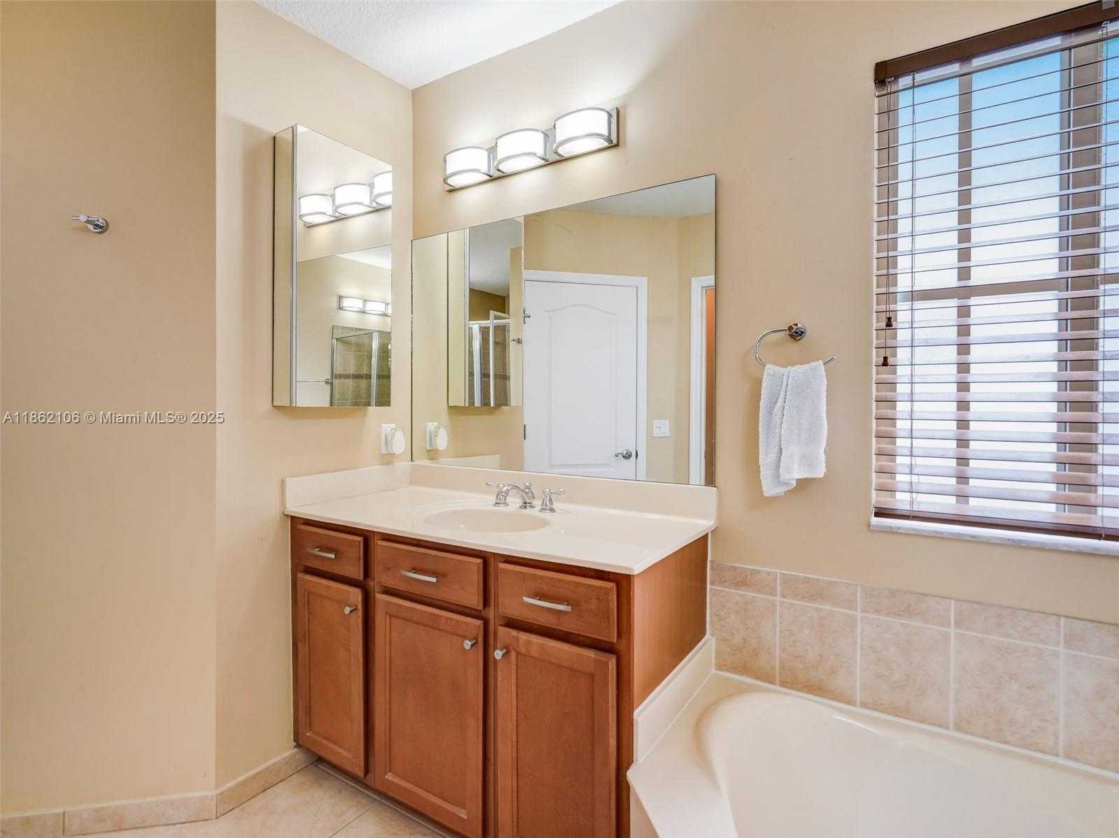 Small Image of 14028 SOUTH WEST 274TH TER, Homestead Number 55
