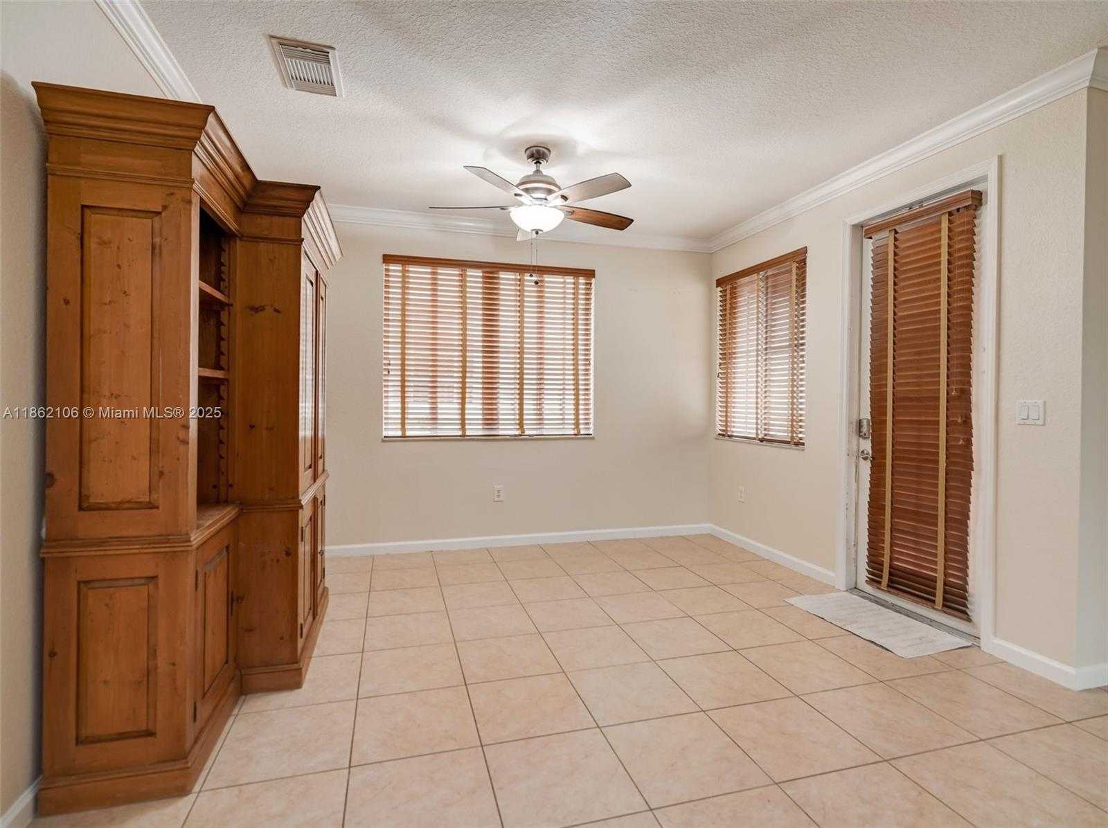 Small Image of 14028 SOUTH WEST 274TH TER, Homestead Number 6