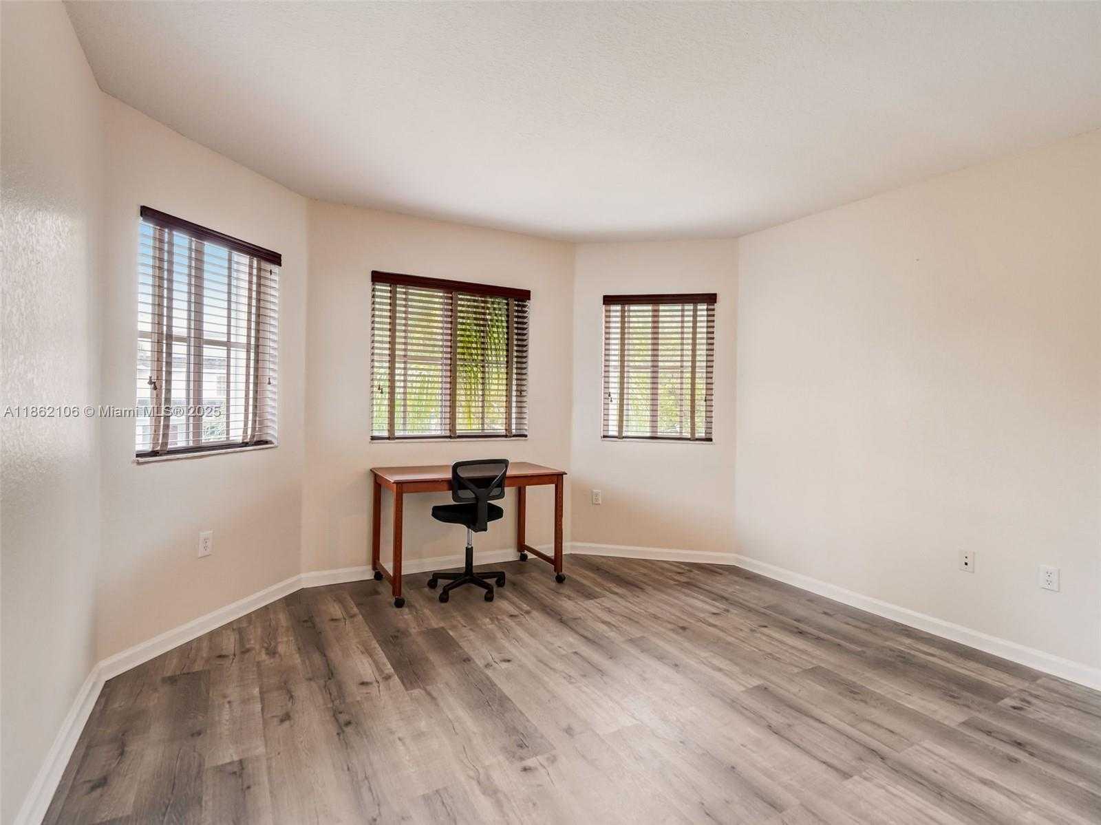 Small Image of 14028 SOUTH WEST 274TH TER, Homestead Number 7