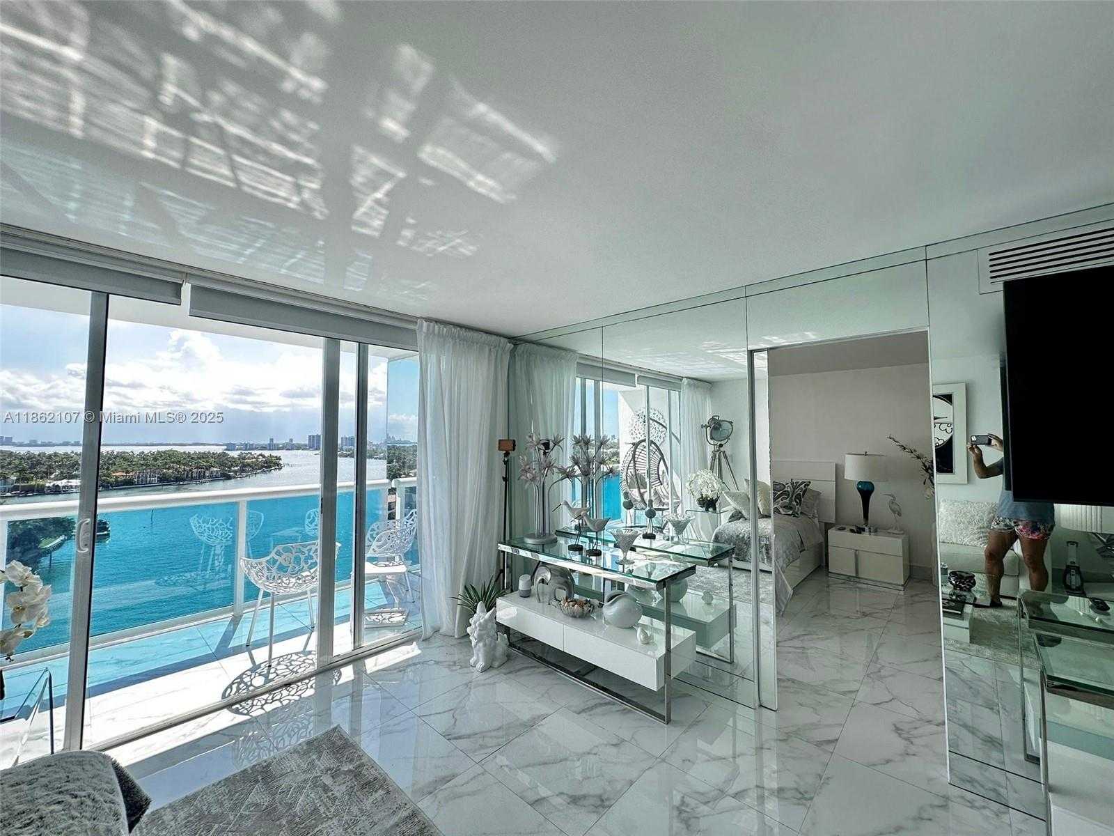 Small Image of 6770 INDIAN CREEK DR #14M, Miami Beach Number 3