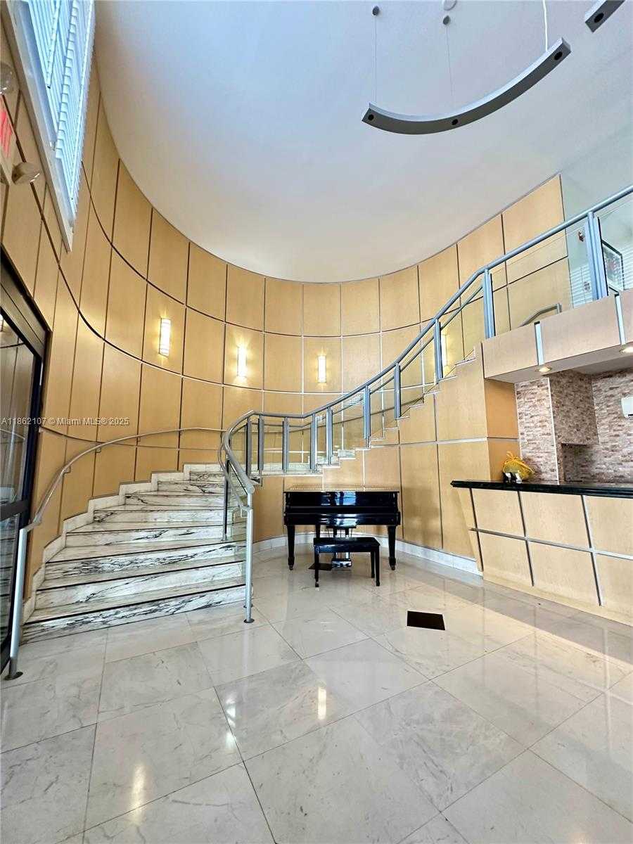 Small Image of 6770 INDIAN CREEK DR #14M, Miami Beach Number 33