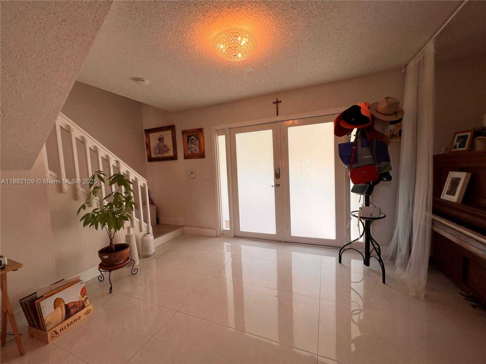 Small Image of 20611 NORTH WEST 8TH ST, Pembroke Pines Number 9