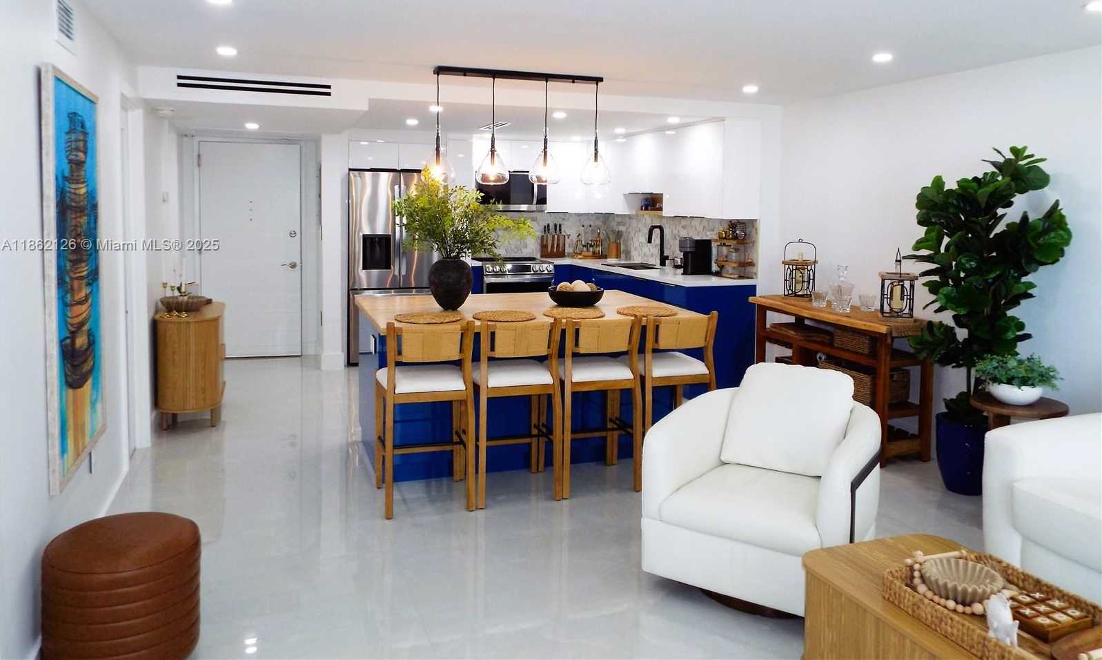 Small Image of 5701 COLLINS AVE #1619, Miami Beach Number 11