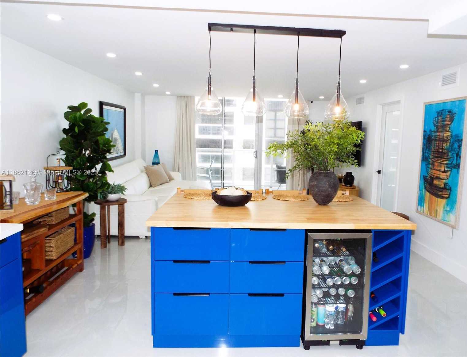 Small Image of 5701 COLLINS AVE #1619, Miami Beach Number 17