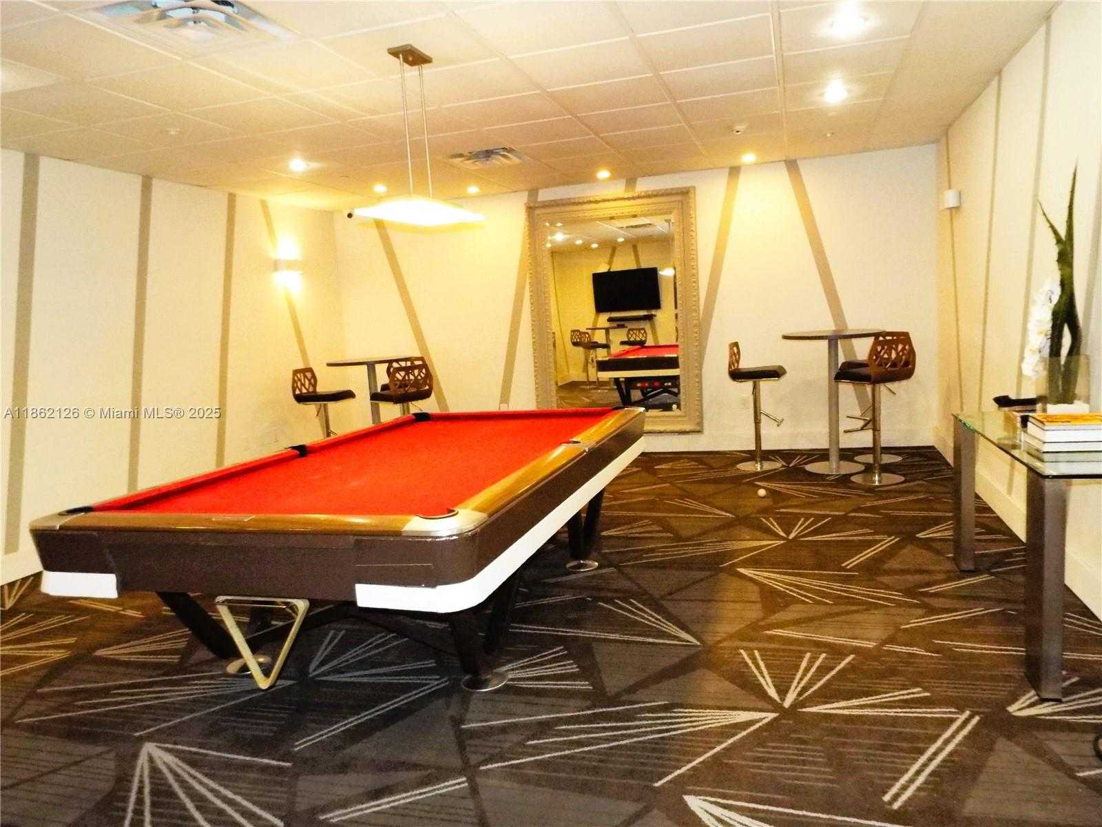 Small Image of 5701 COLLINS AVE #1619, Miami Beach Number 52