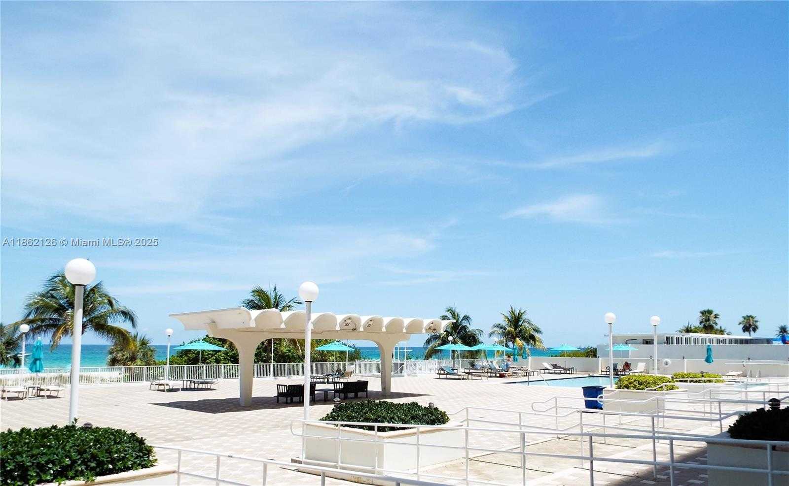 Small Image of 5701 COLLINS AVE #1619, Miami Beach Number 64