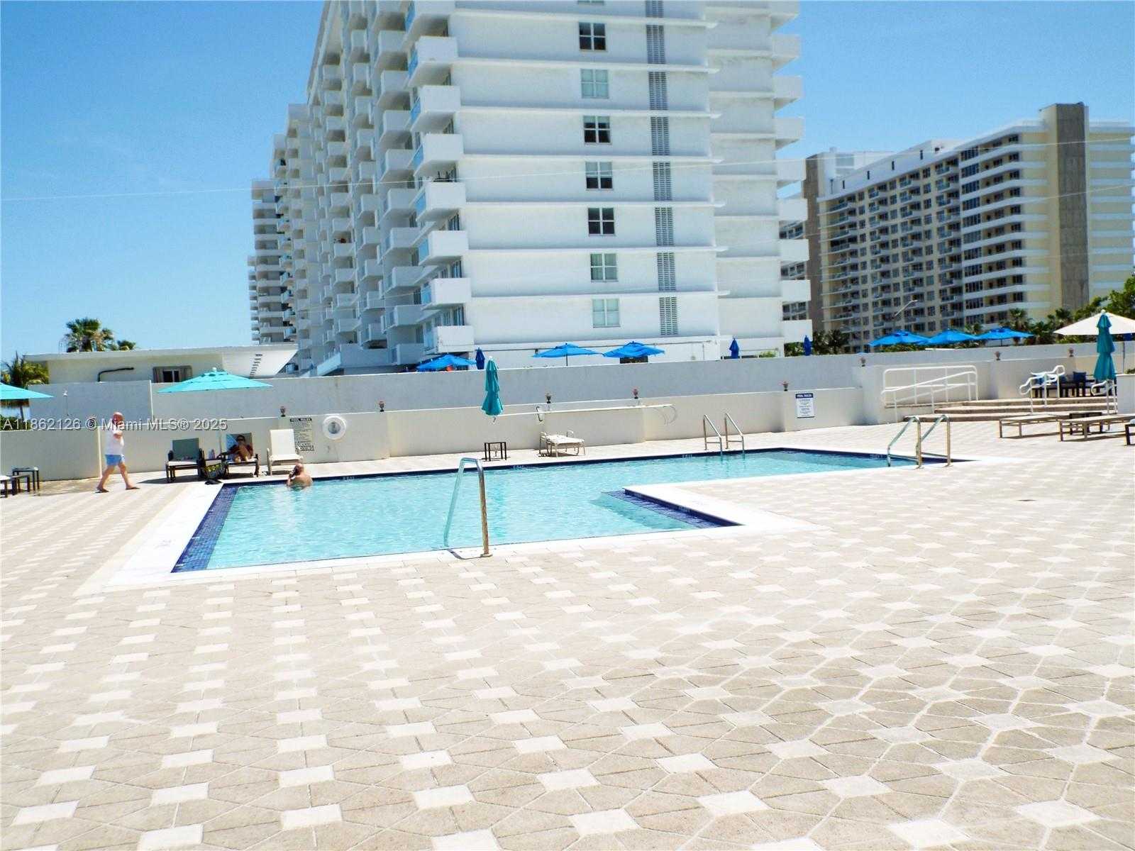 Small Image of 5701 COLLINS AVE #1619, Miami Beach Number 67
