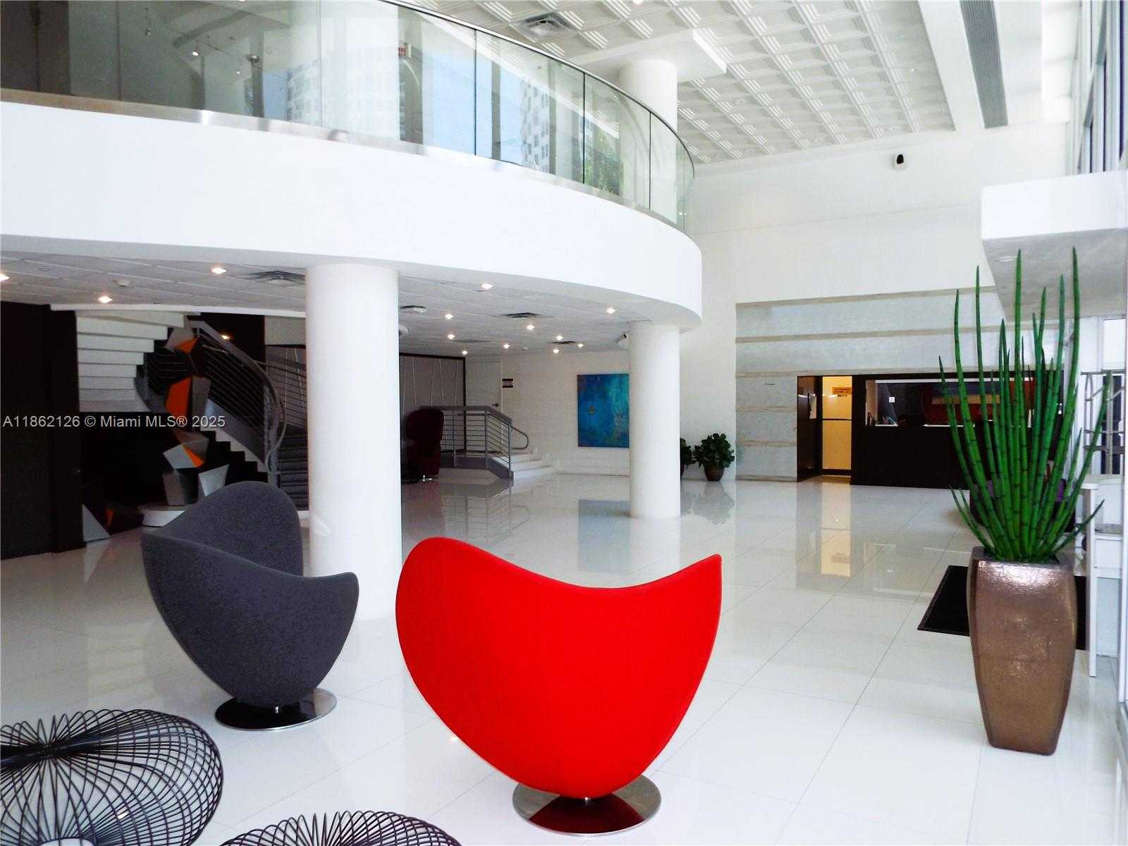 Small Image of 5701 COLLINS AVE #1619, Miami Beach Number 71