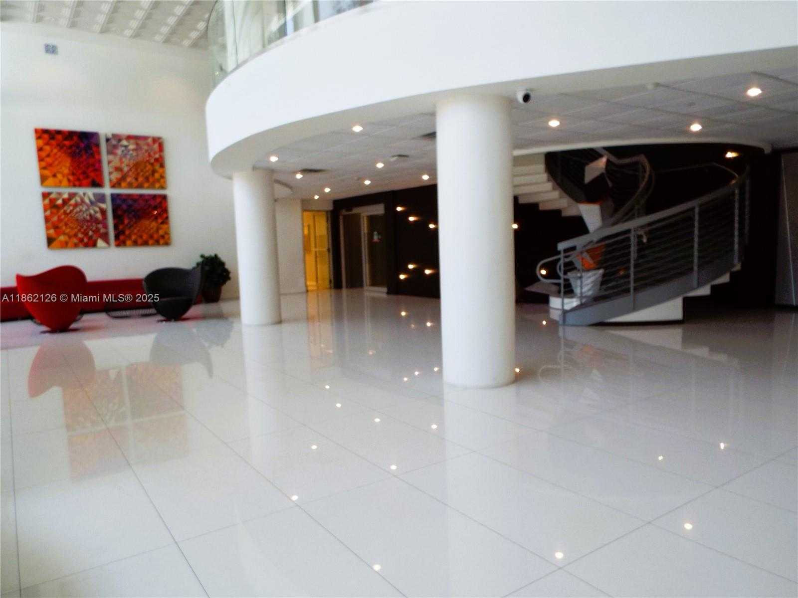 Small Image of 5701 COLLINS AVE #1619, Miami Beach Number 72