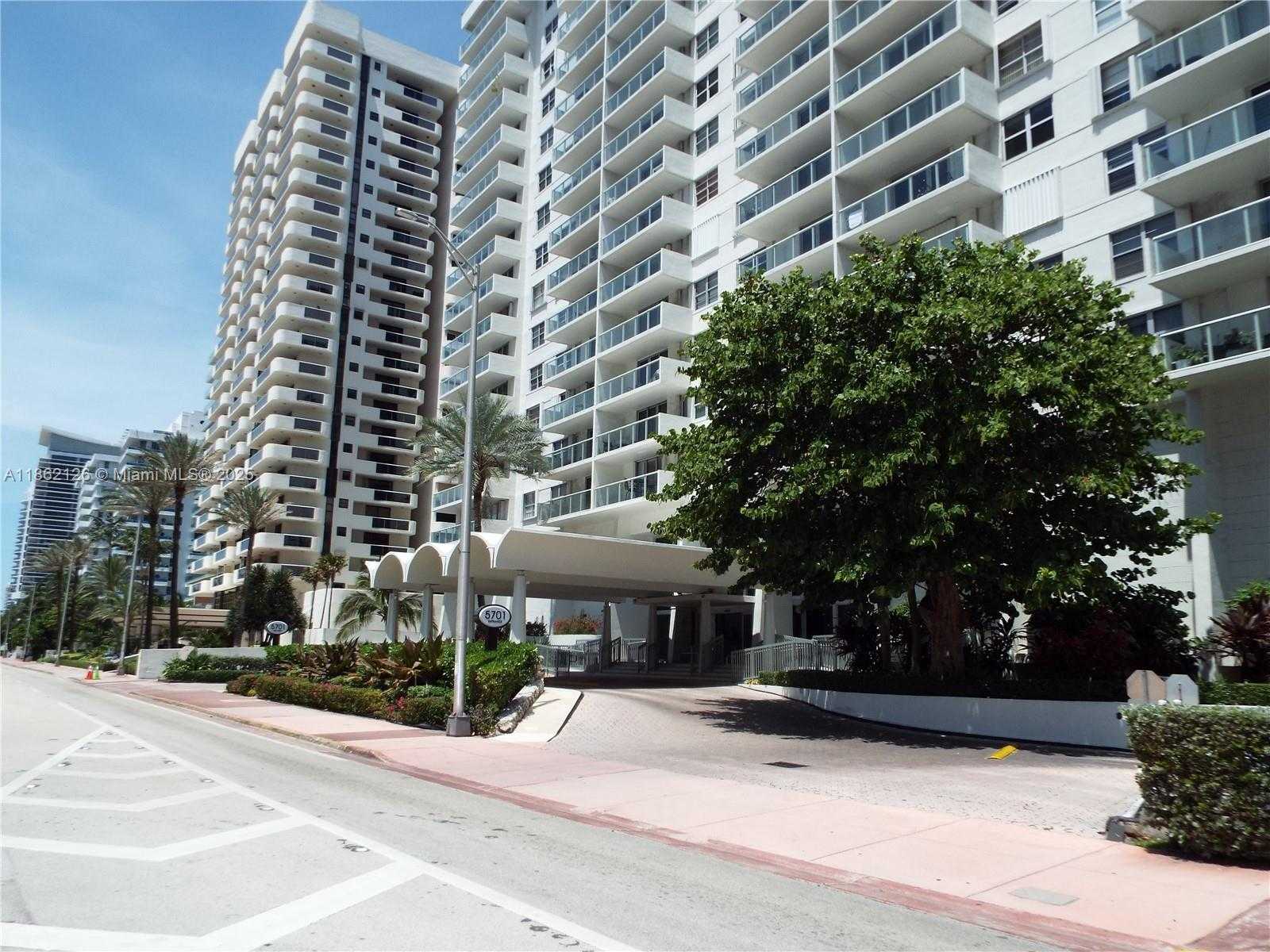 Small Image of 5701 COLLINS AVE #1619, Miami Beach Number 75