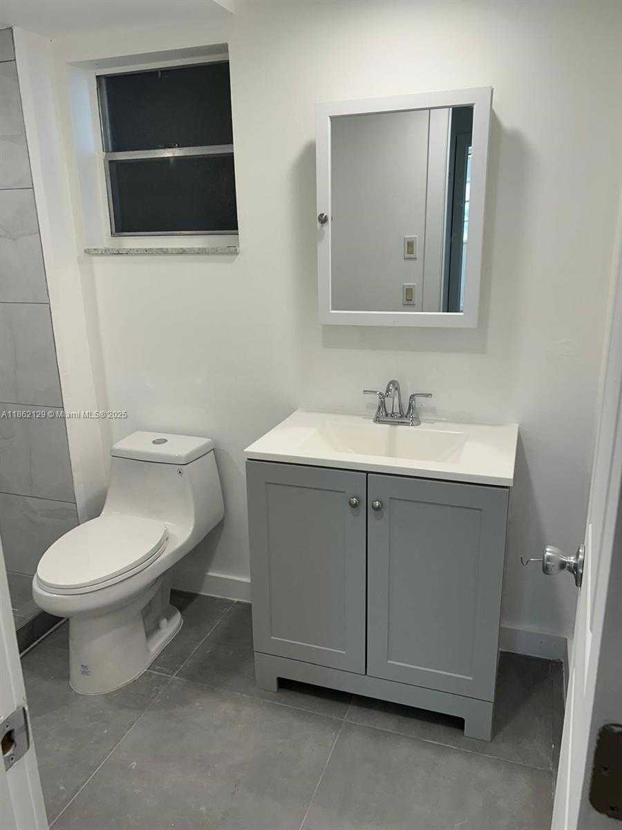 Small Image of 500 NORTH EAST 12TH AVE #304, Hallandale Beach Number 13