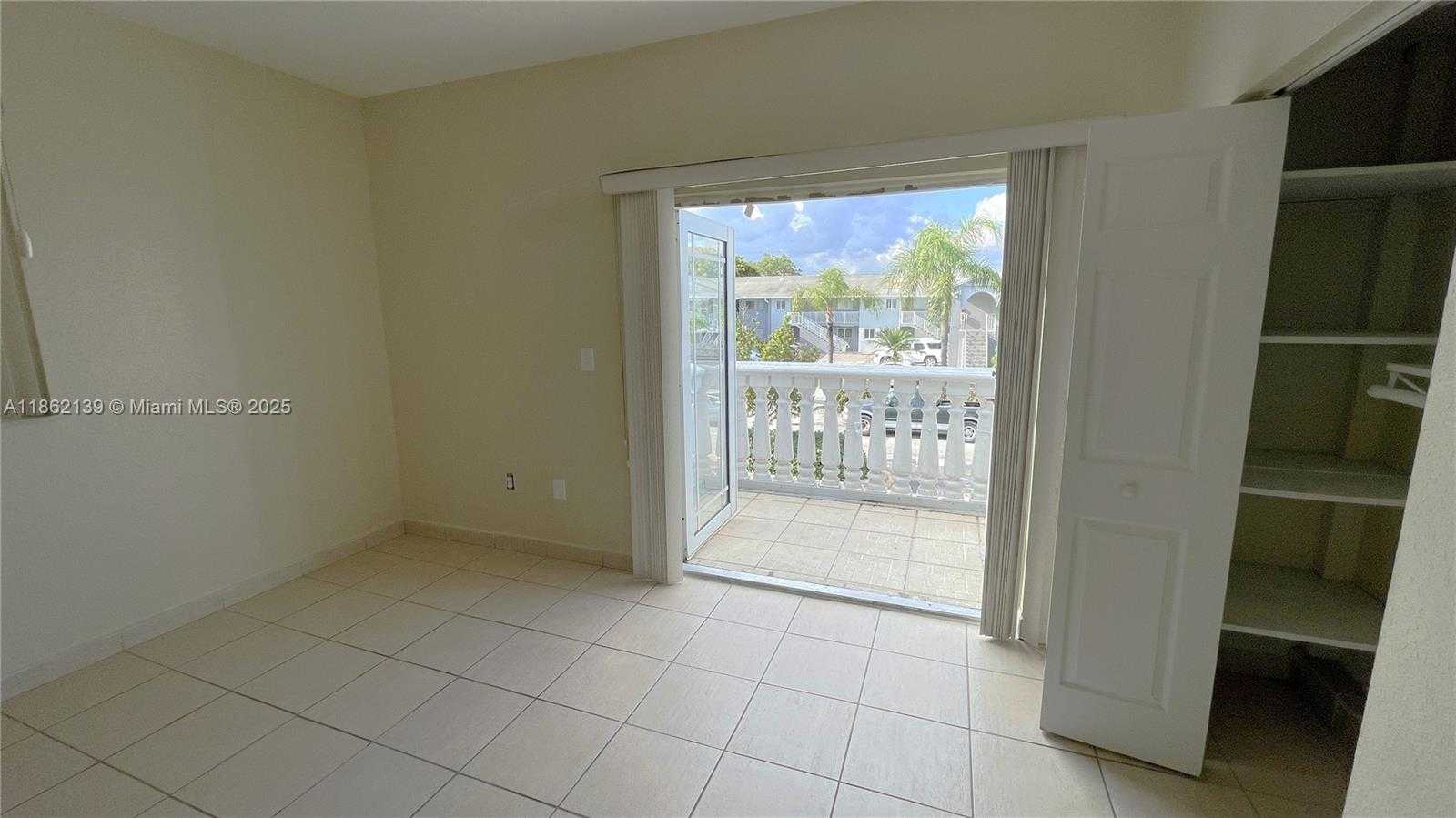 Small Image of 318 EAST 6TH ST #101, Hialeah Number 9