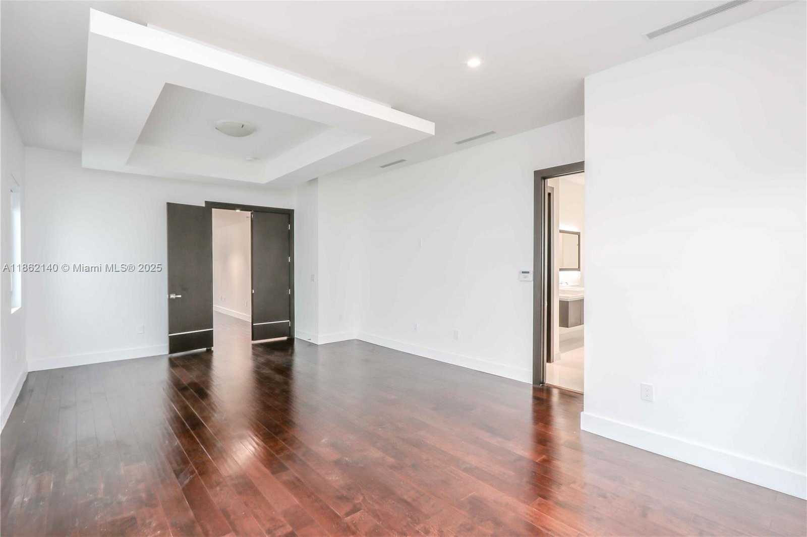 Small Image of 8241 NORTH WEST 34TH DR, Doral Number 11