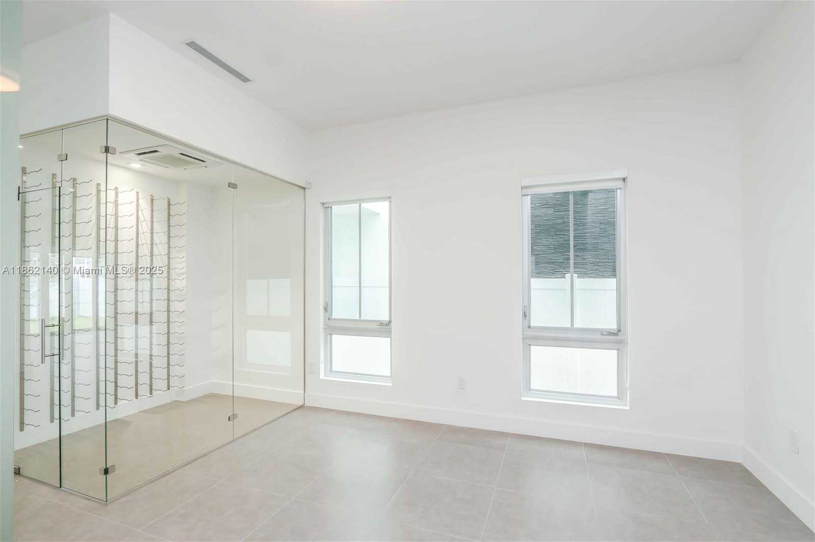 Small Image of 8241 NORTH WEST 34TH DR, Doral Number 3