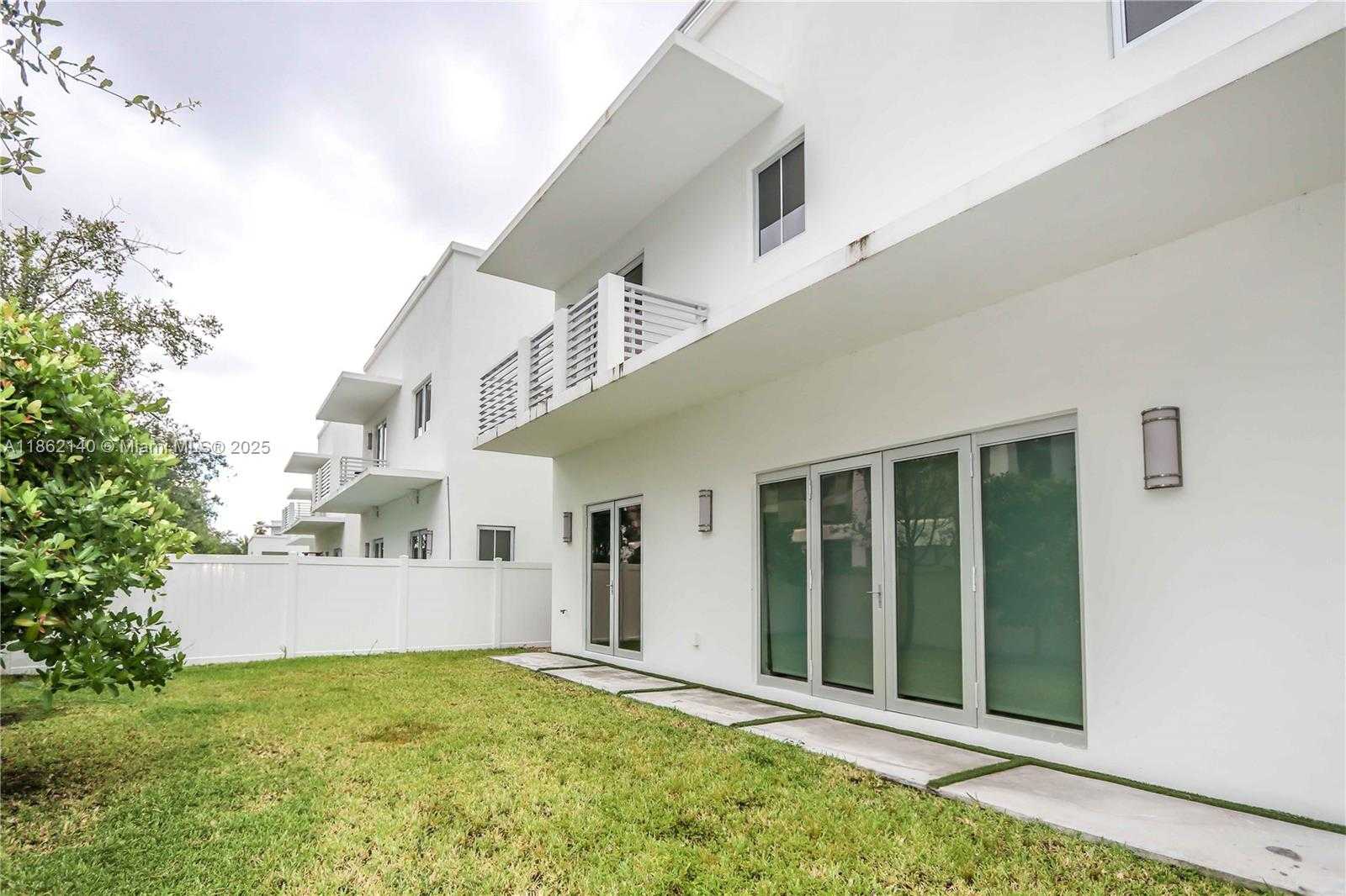 Small Image of 8241 NORTH WEST 34TH DR, Doral Number 8